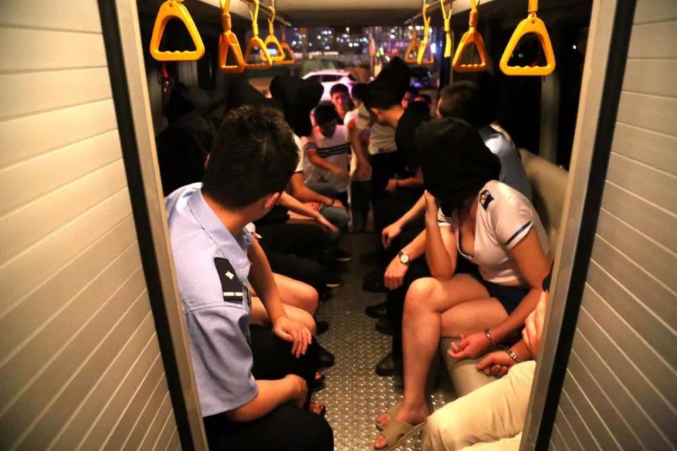仙桃晚上可以玩的地方—翻译—吩咐消磨,仙桃哪里有夜市