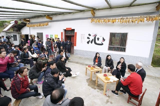 泰州韩庄八街几点开始有_混水摸鱼,韩庄八街晚上有活动吗