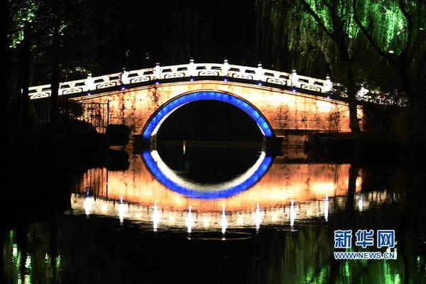 空气净化器#美女玩哪个地方,空气净化器干嘛用