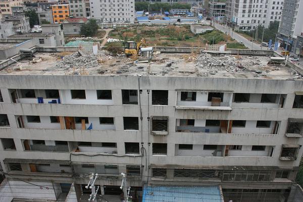 日照大学城的学生多少钱、标题,日照大学城学校