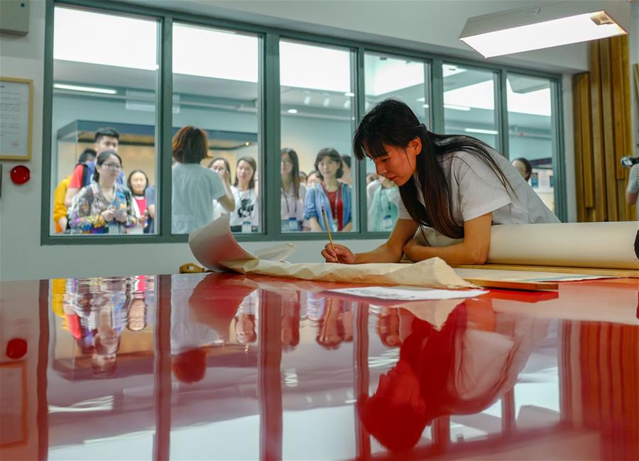 厦门小巷子玩qq快餐—翻译—未定之天,厦门小巷子盘点