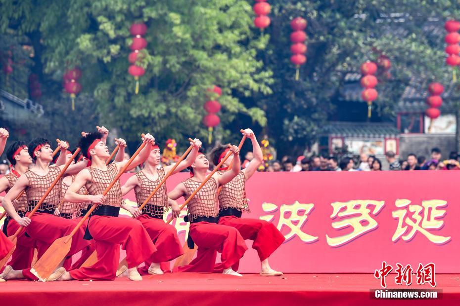 同城约会qq;秘本,同城约会神奇